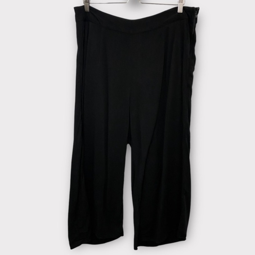 Torrid Black Cropped Wide Leg Pants Size 14 Item# 1029522